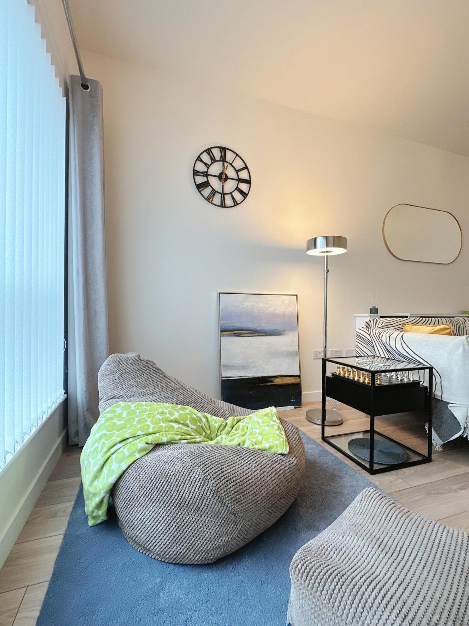 Casa vacanze Wee Townhouse, 3 Beds With Free Parking, Wifi & Ethernet Connection Glasgow